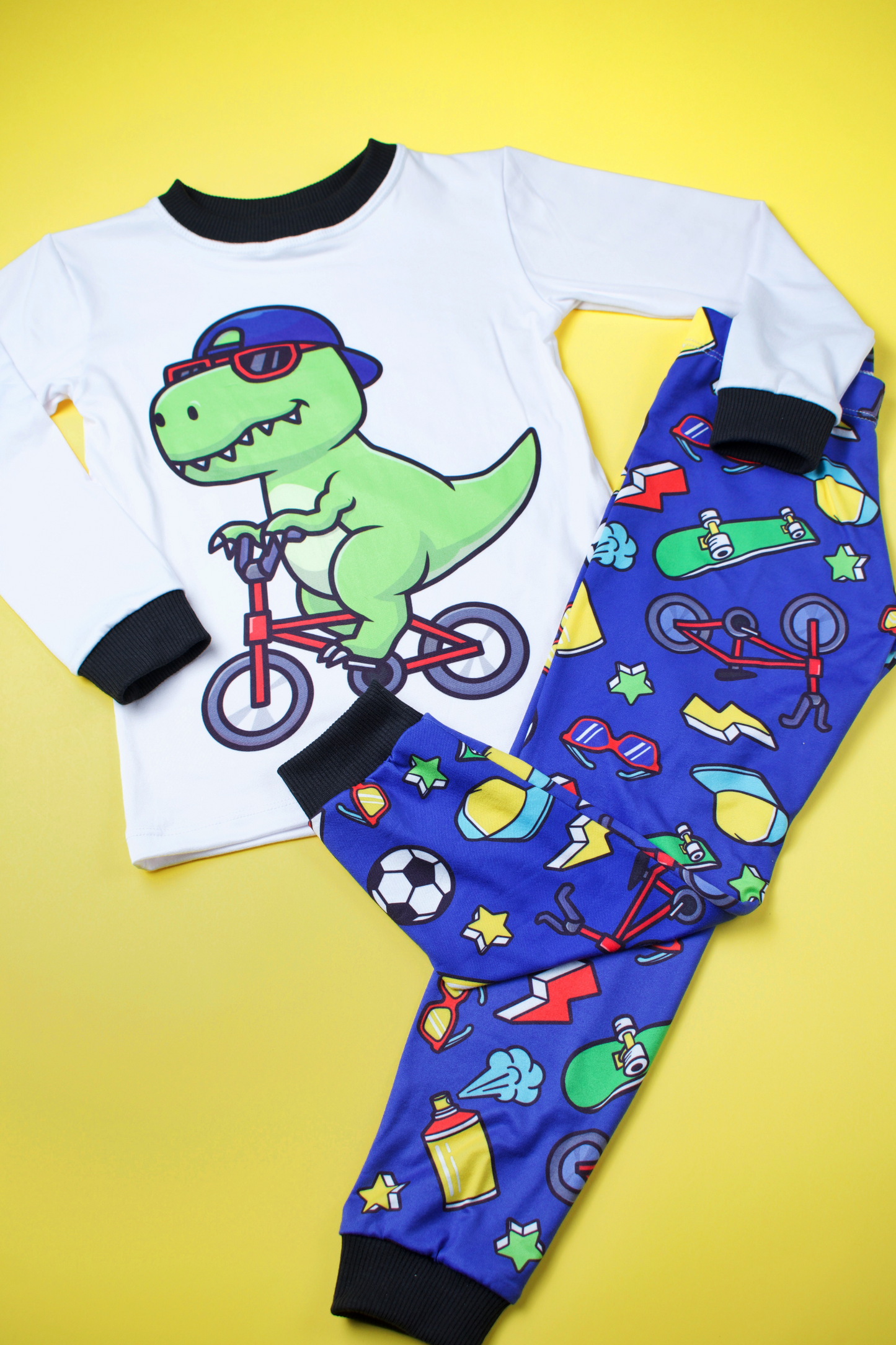 Pijama Roko, el Dino en Bici 🚲