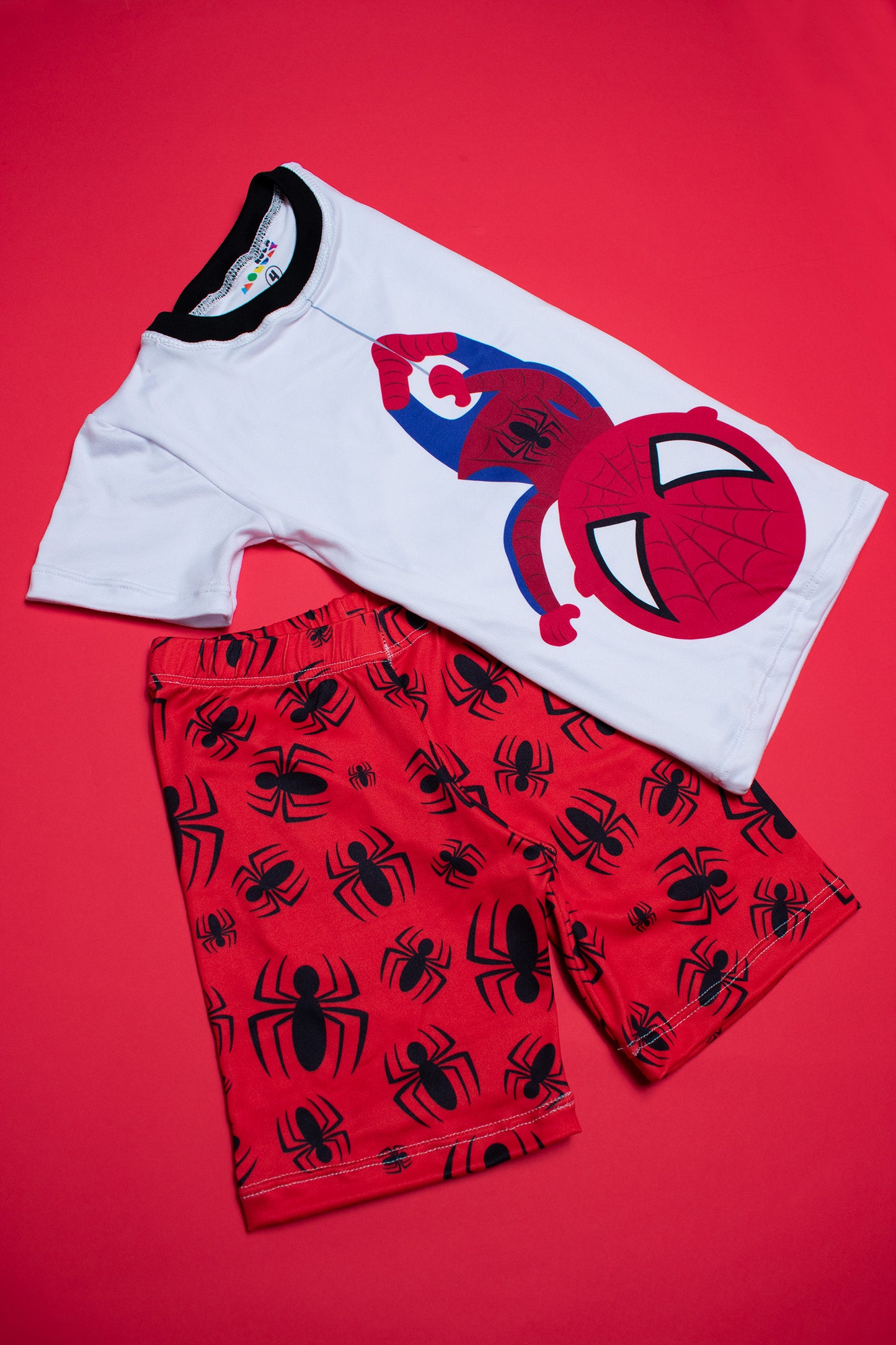 Pijama Peter, el Niño Araña 🕷️🕸️
