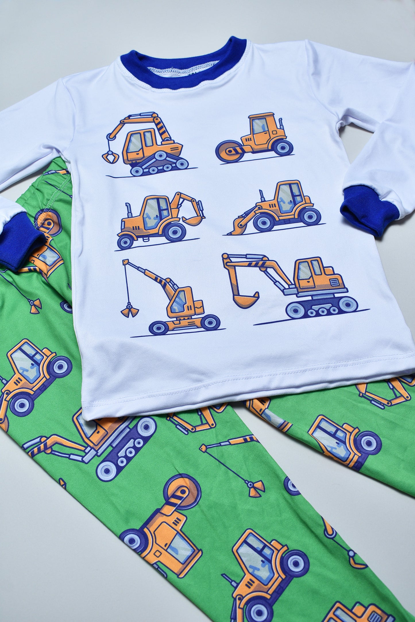 Pijama Tracks, los Constructores 🚜