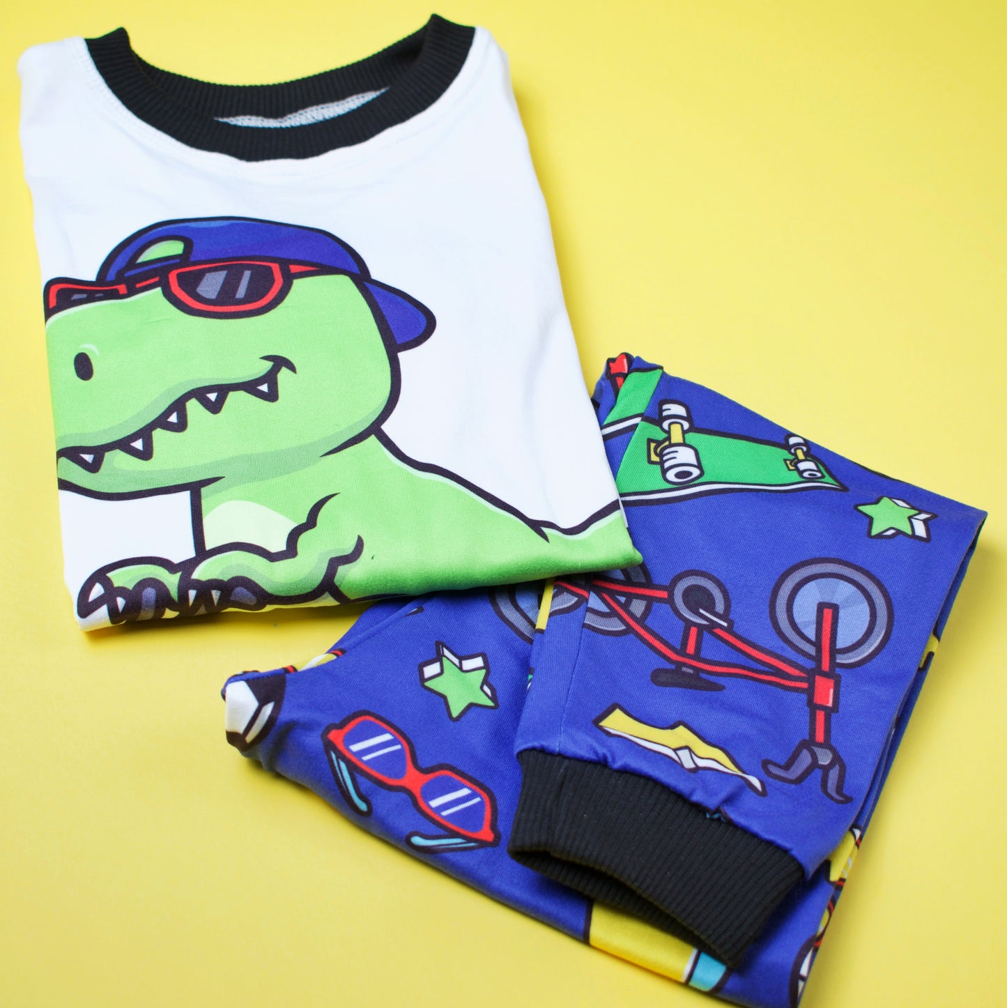 Pijama Roko, el Dino en Bici 🚲