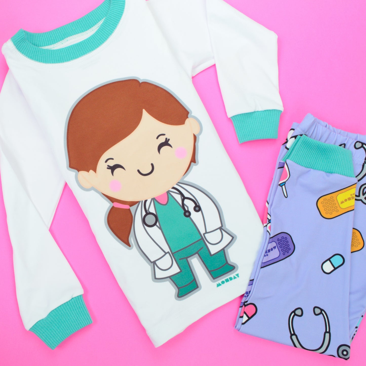 Pijama Clara, la Doctora de Abrazos 🩺