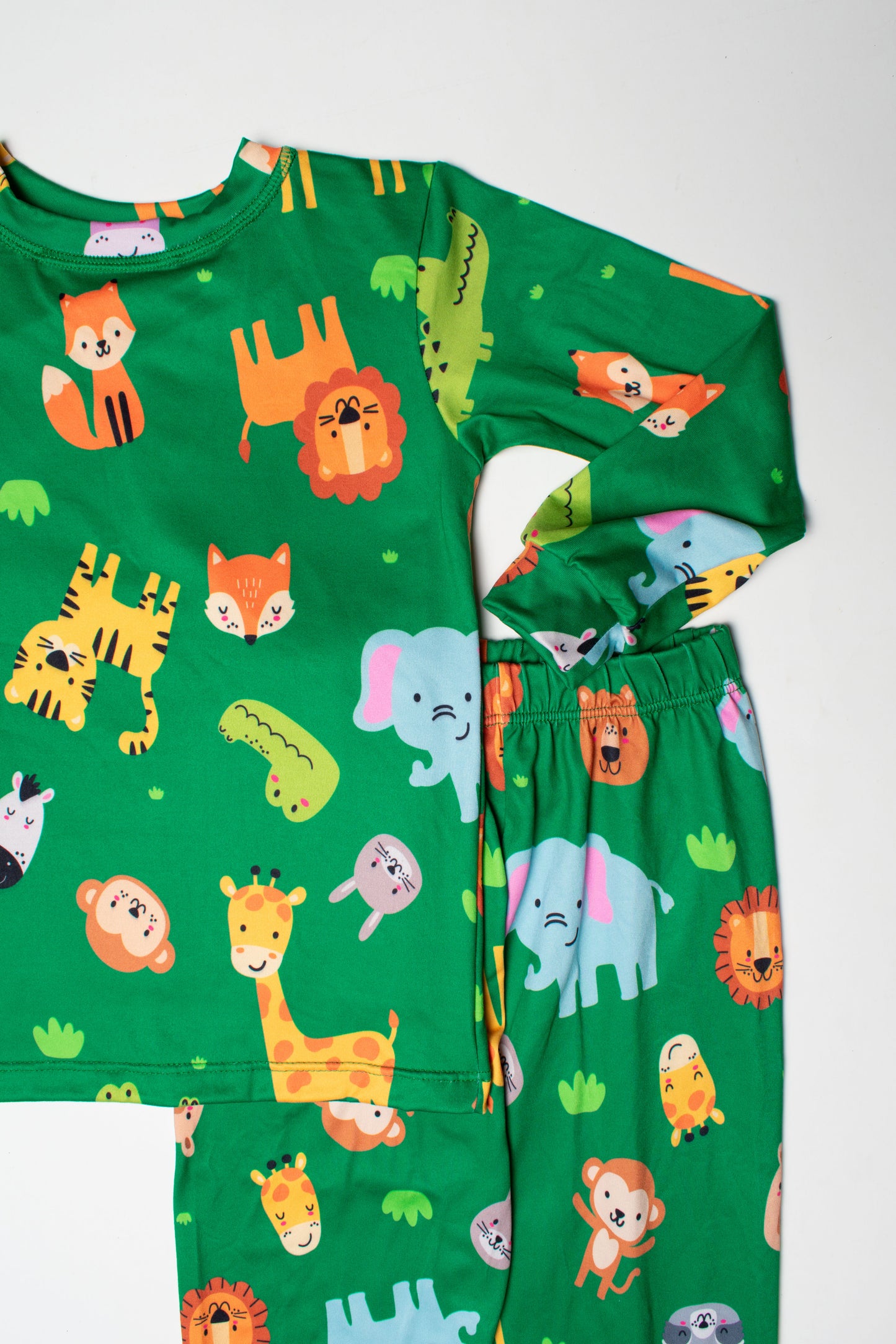 Pijama Expedición Selva Mágica 🦁🌳