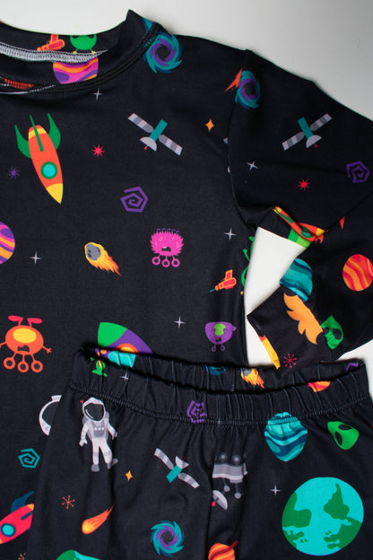 Pijama Misión: Vecinos Espaciales 🚀🪐