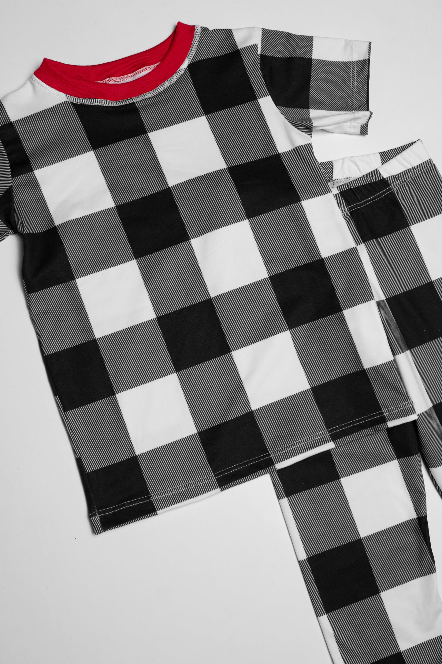 Pijama Navidad Cuadros Blanco & Negro 🎄 (Familiar)