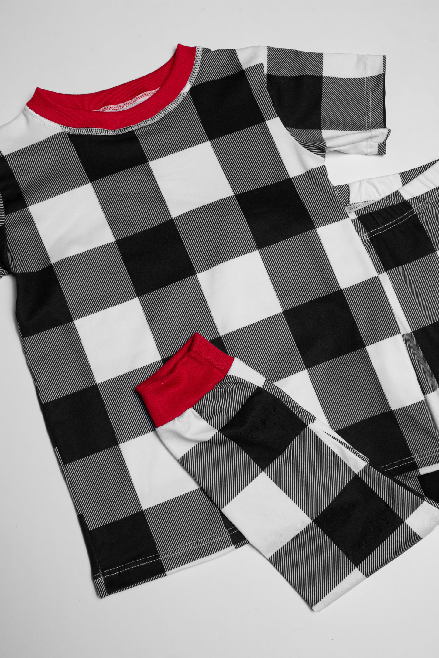 Pijama Navidad Cuadros Blanco & Negro 🎄 (Familiar)