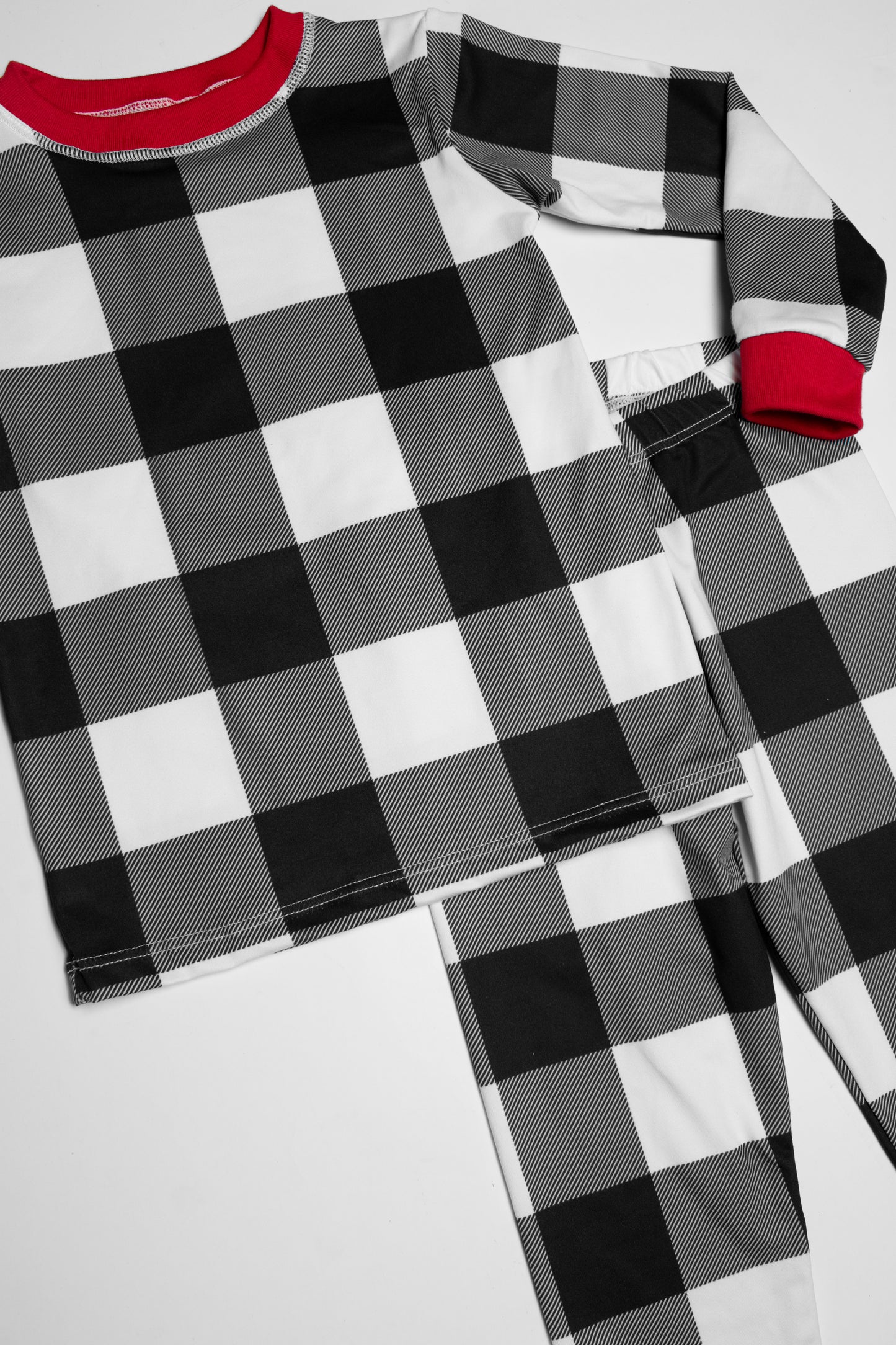 Pijama Navidad Cuadros Blanco & Negro 🎄 (Familiar)
